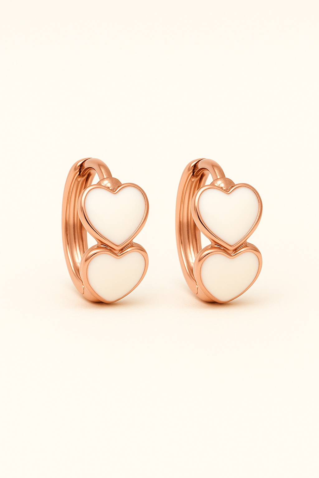 Aretes de dos Corazones Esmaltados