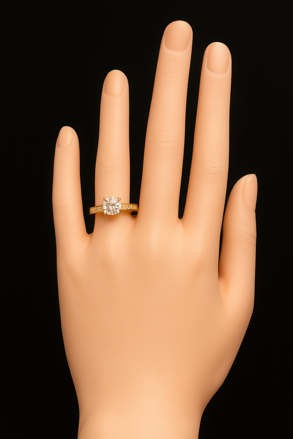Anillo Elegancia Real