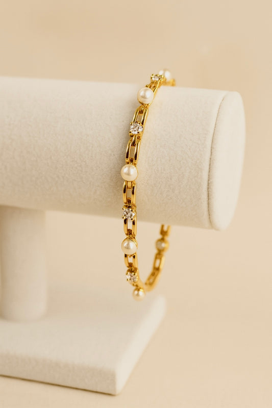 Pulsera con Perlas Blancas y Zirconia
