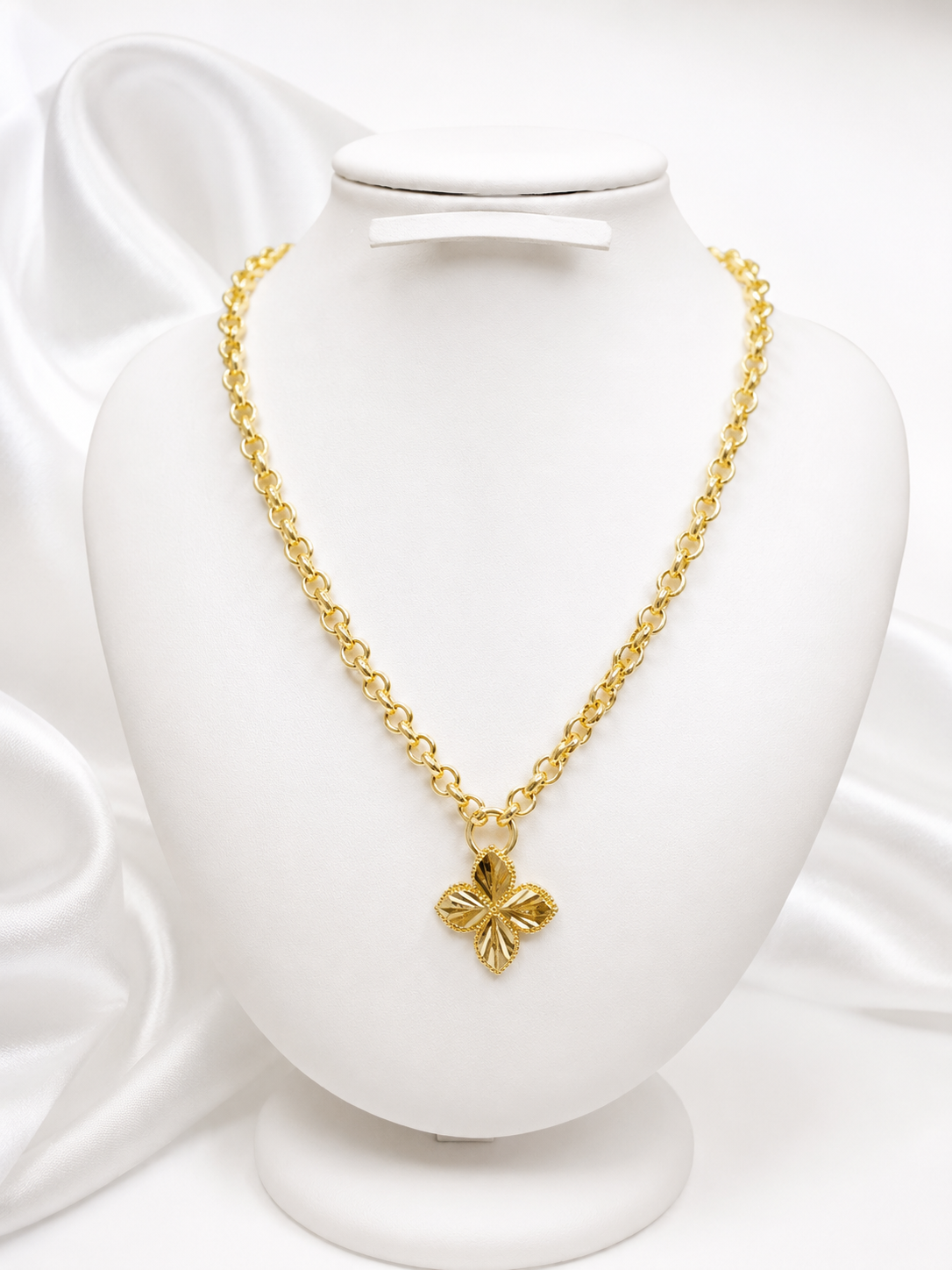 Cadena Clover Elegance