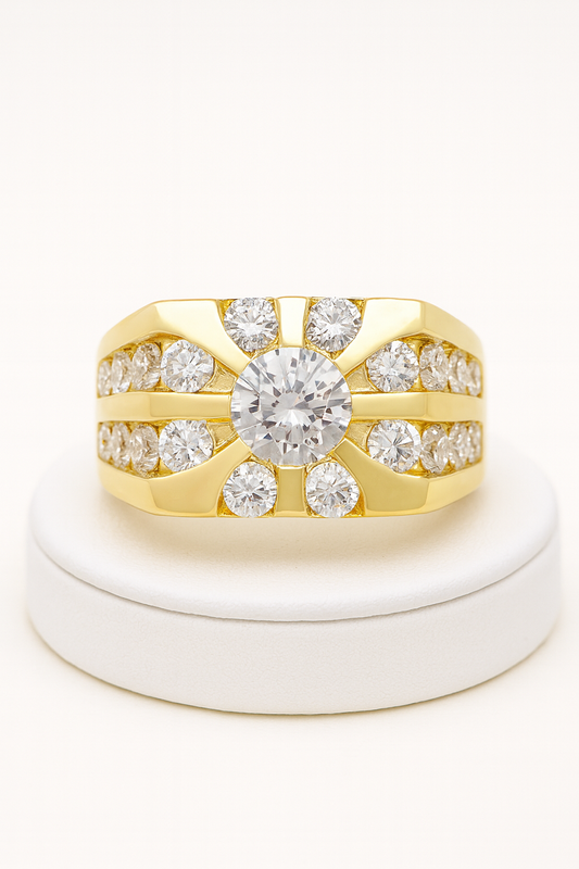 Anillo Majestuoso con Brillo Real