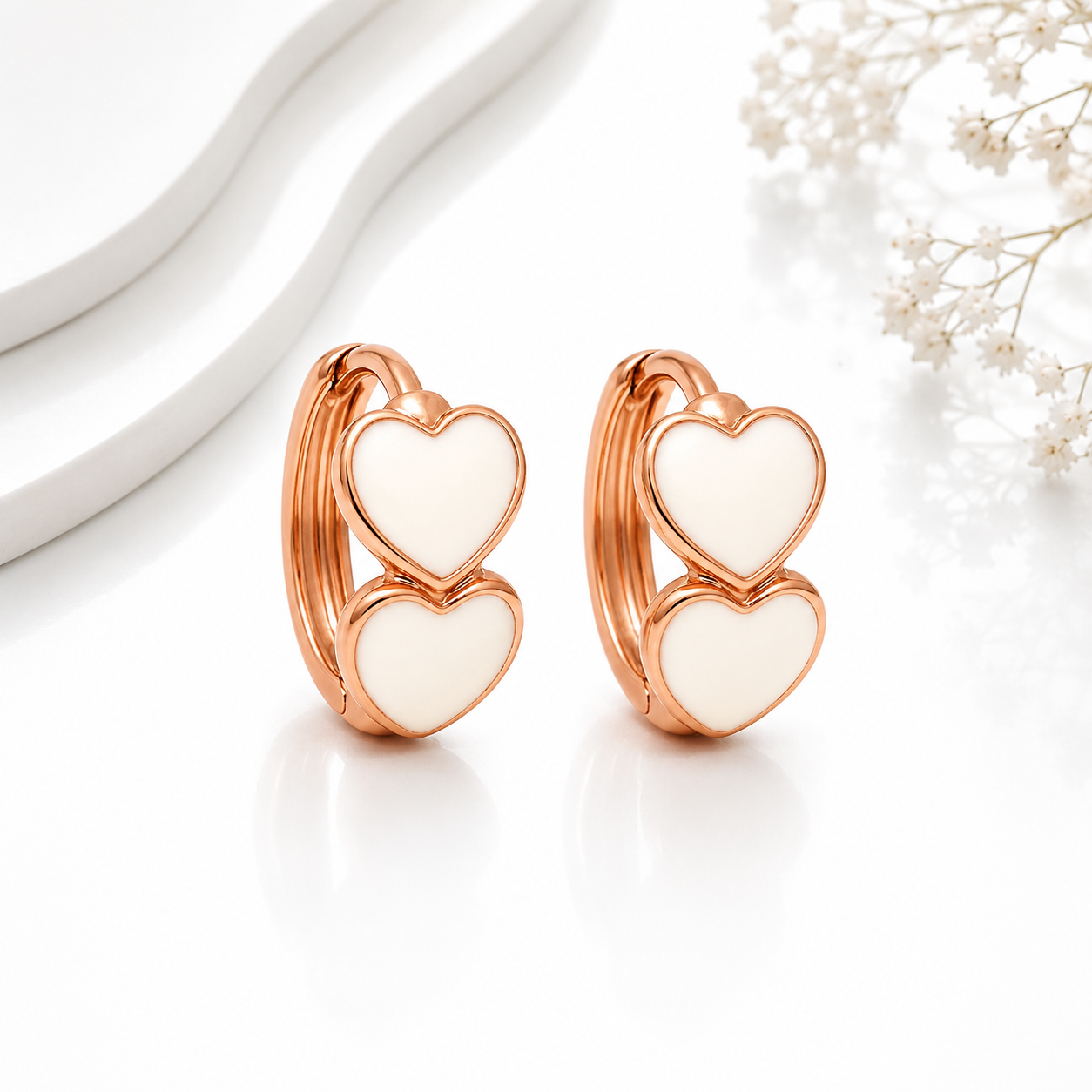 Aretes de dos Corazones Esmaltados
