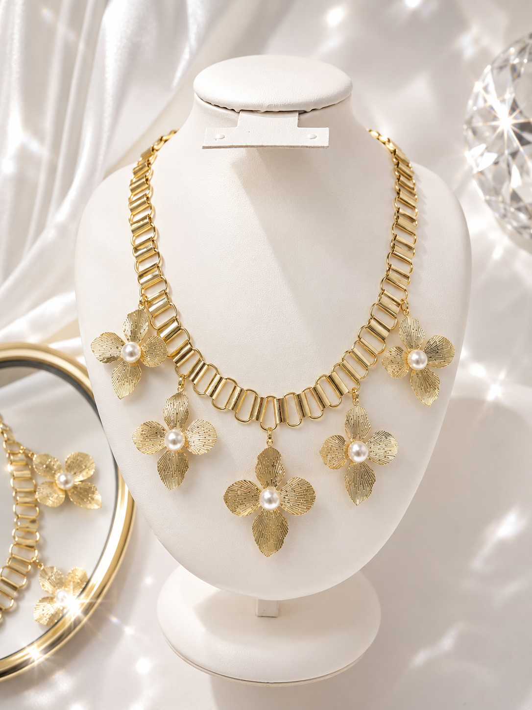 Collar Golden Bloom