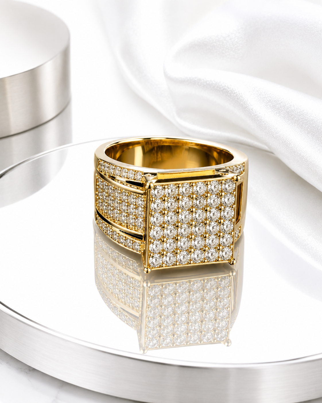 Anillo de Hombre con Frente Cuadrado