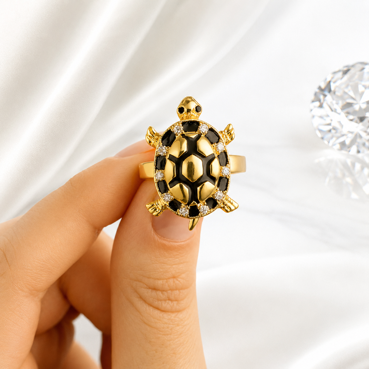 Anillo Tortuga Dorada y Negro