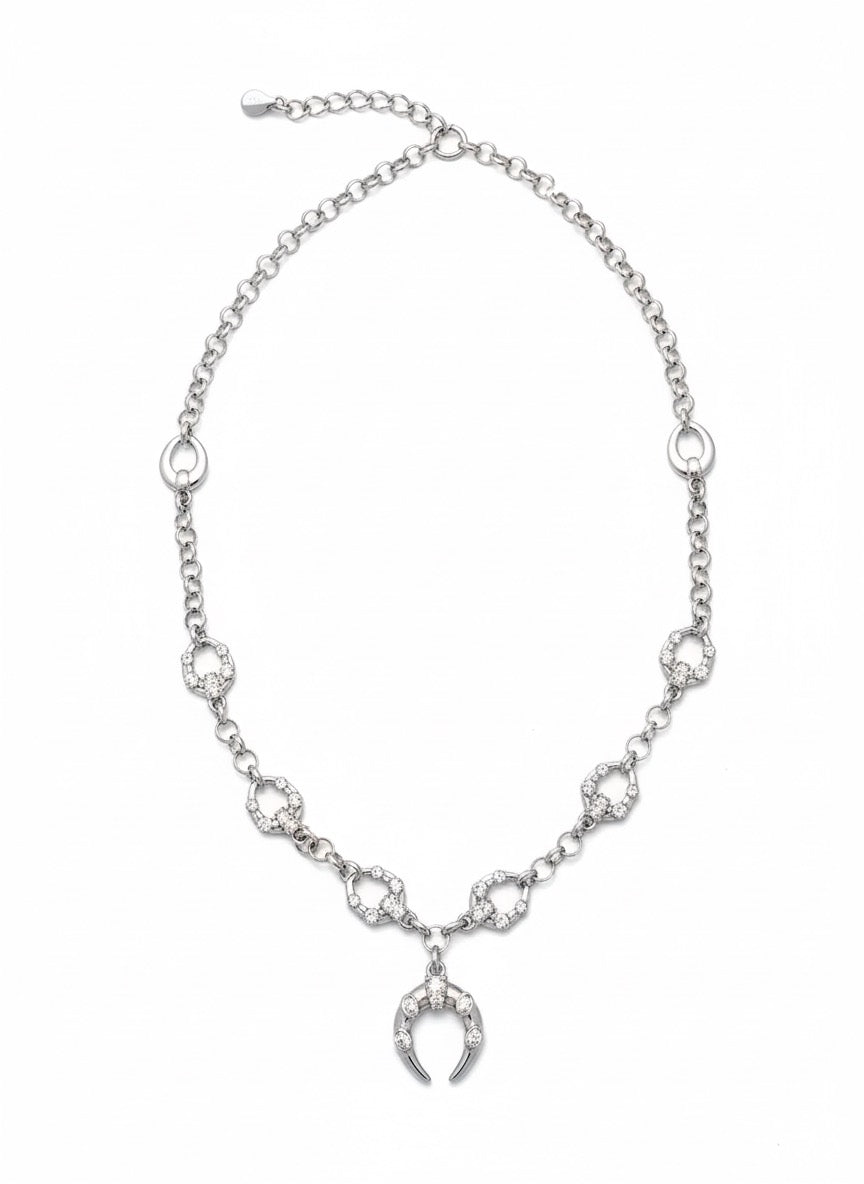 Set Elegancia Plateada con Detalles Circulares