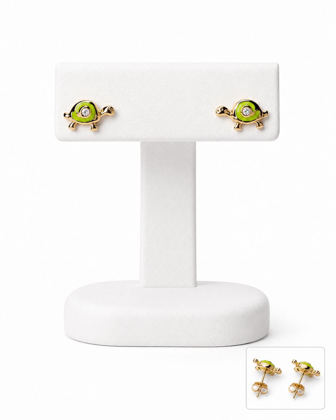 Aretes de Tortuga Verde con Circonia – Oro Laminado 18K